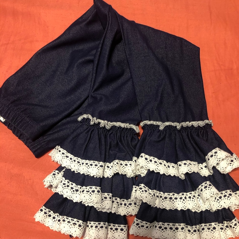 Toddler size 5 ruffle bottoms